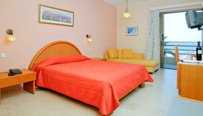 Golden Sand Hotel, Chios