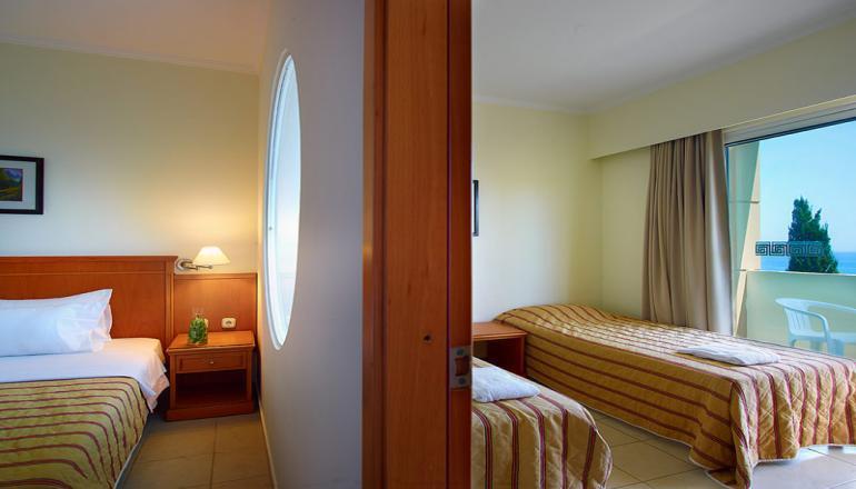 4* LABRANDA Kiotari bay Hotel