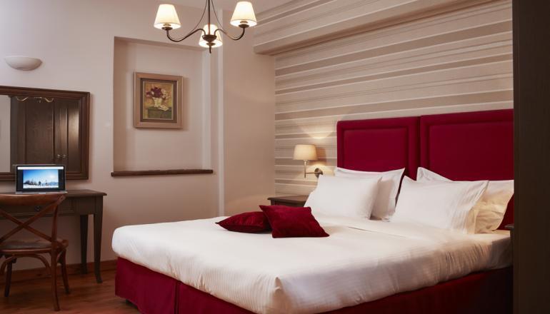 Nefeles Luxury Residence & Lounge
