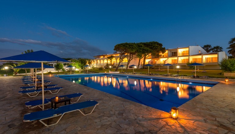 4* Pavlina Beach Hotel