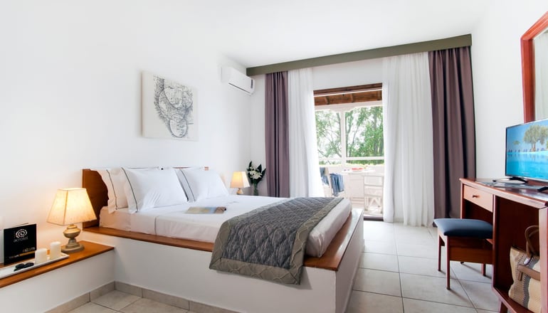 4* Acrotel Elea Beach