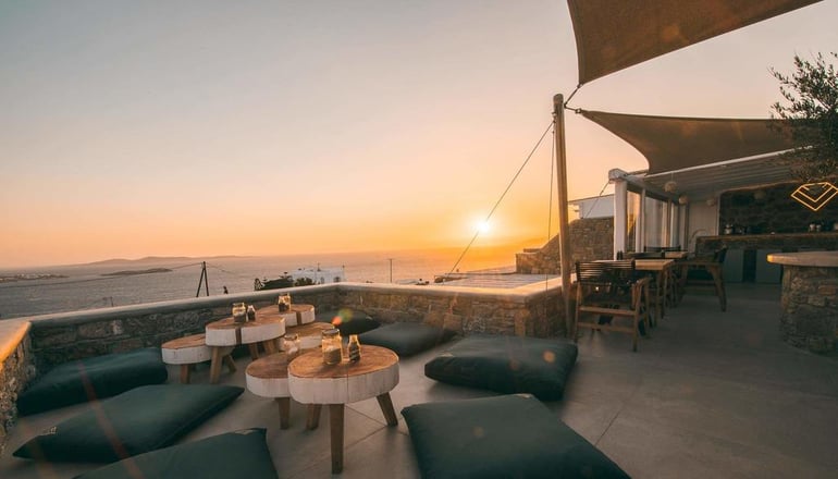 4* Adel Private Suites