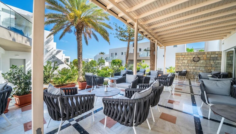 4* Adele Beach Hotel