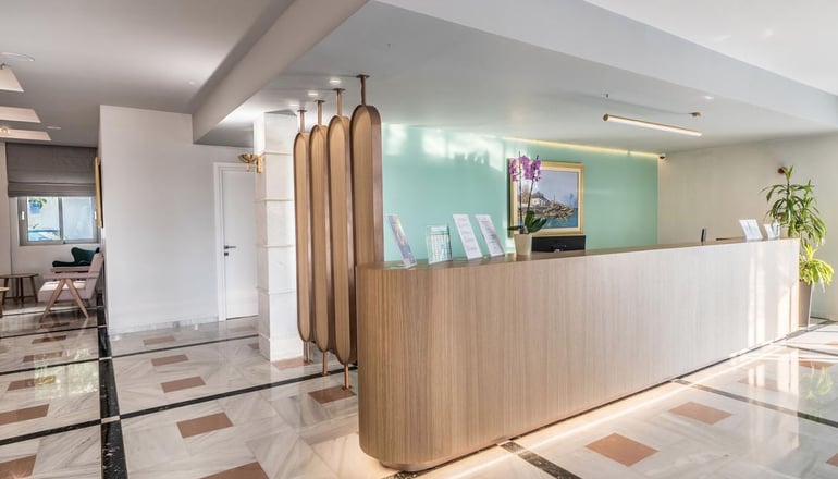 4* Adele Beach Hotel