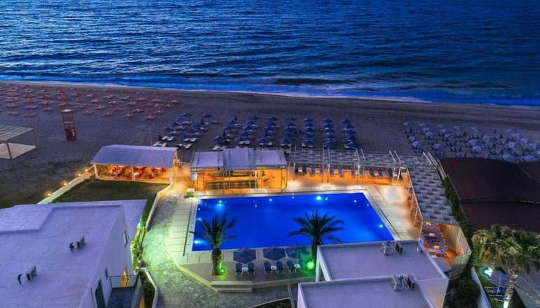 4* Adele Beach Hotel