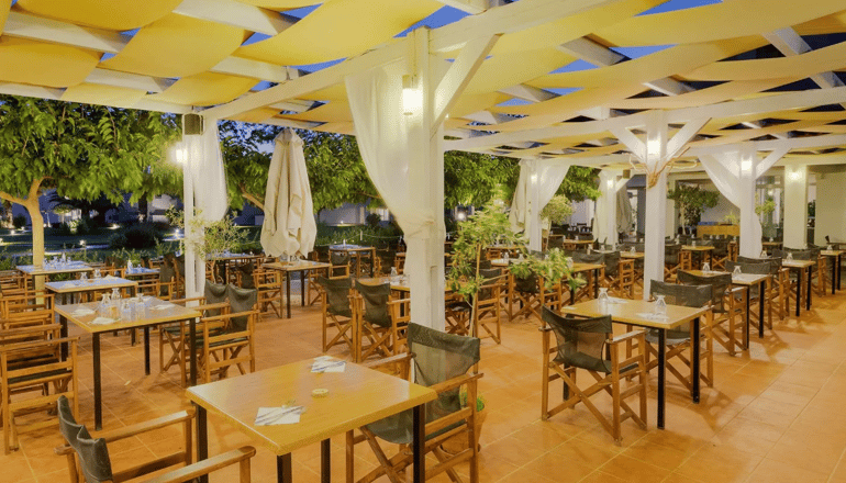 4* Aeolian Village Beach Resort - Σκάλα Ερεσού, Λέσβος