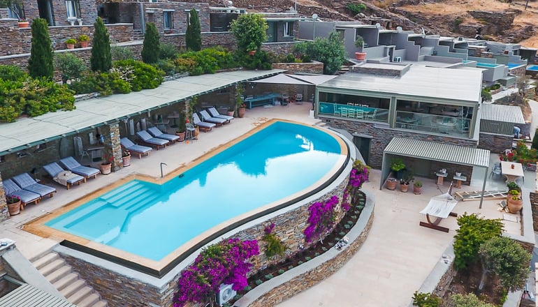 4* Aeolis Tinos Suites