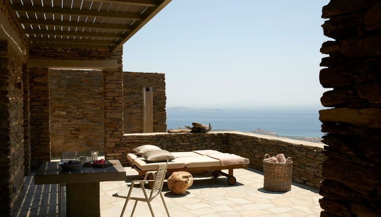 4* Aeolis Tinos Suites