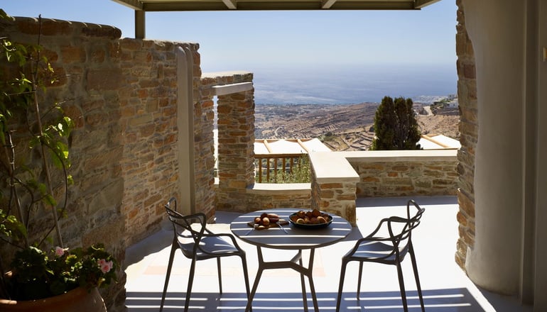 4* Aeolis Tinos Suites