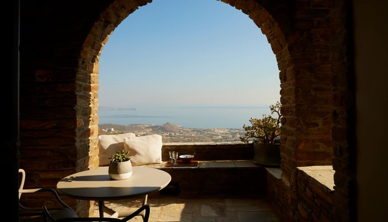 4* Aeolis Tinos Suites