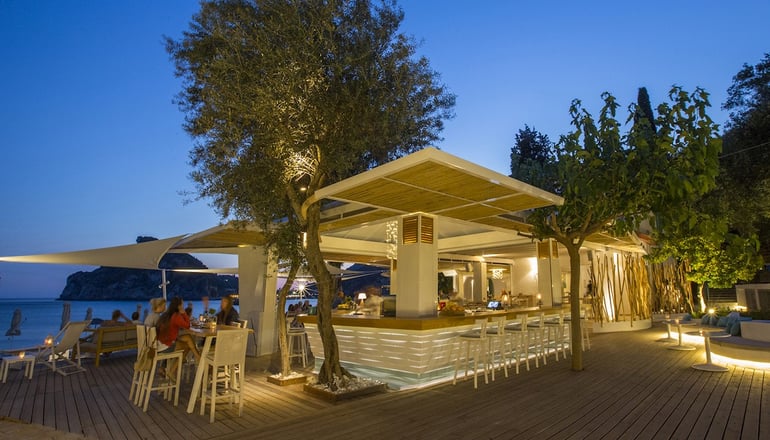 4* Akrotiri Beach Hotel