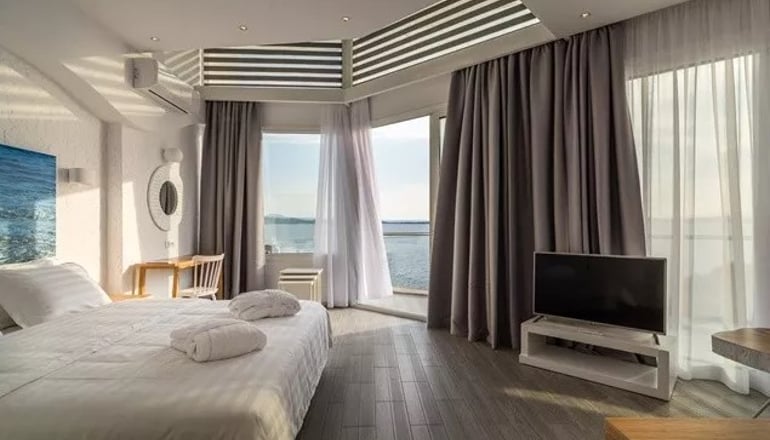 4* Akti Ouranoupoli Beach Resort