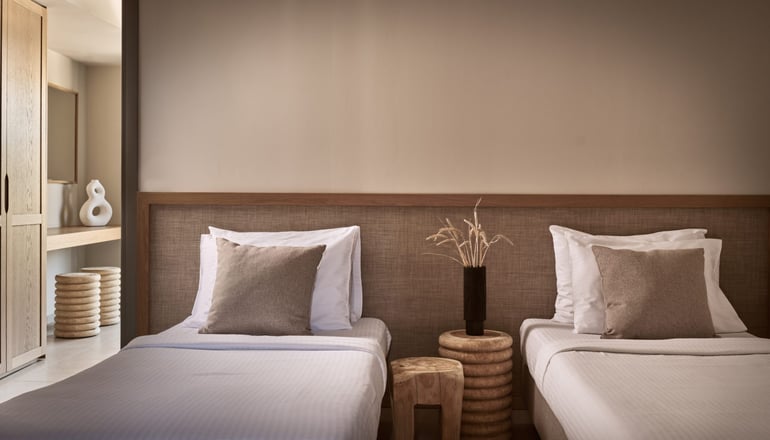 4* Alamis Hotel & Apartments