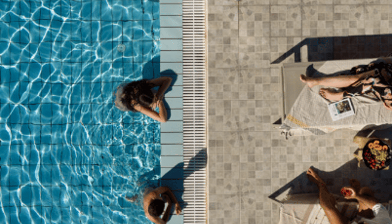 4* Alamis Hotel & Apartments