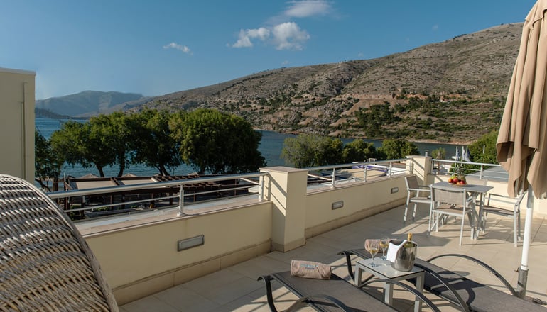 4* Almiriki Chios Rooms & Apartments - Λιθί, Χίος