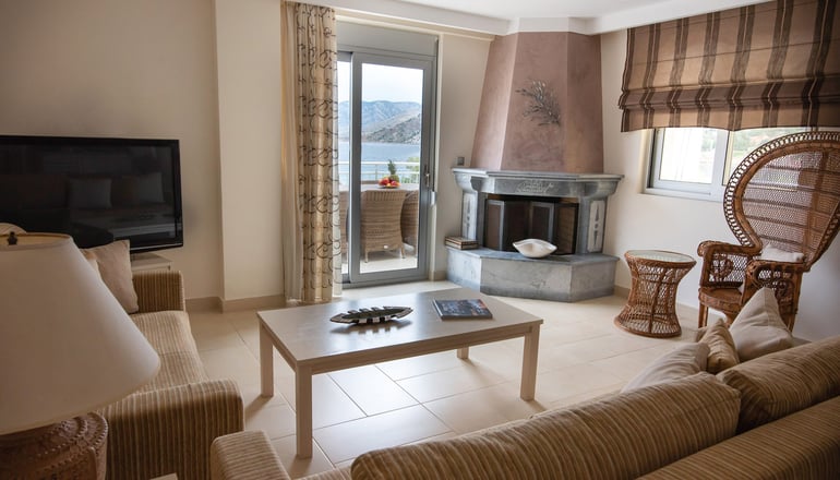 4* Almiriki Chios Rooms & Apartments - Λιθί, Χίος