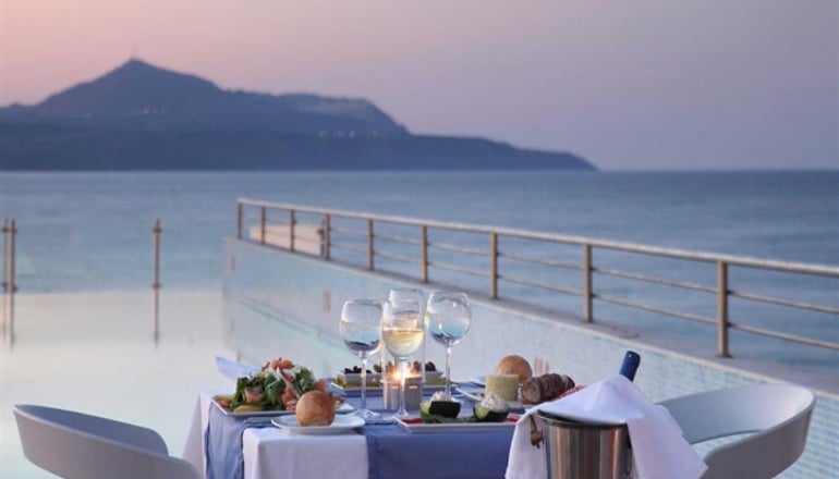 4* Almyrida Residence