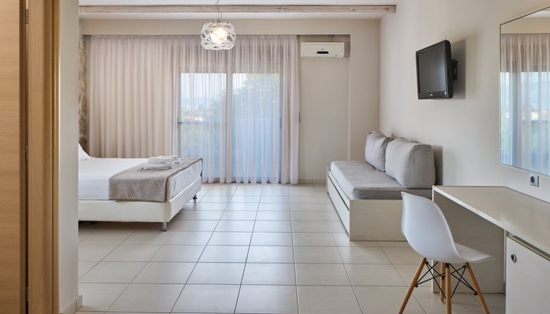 4* Altamar Hotel - Πευκί, Εύβοια