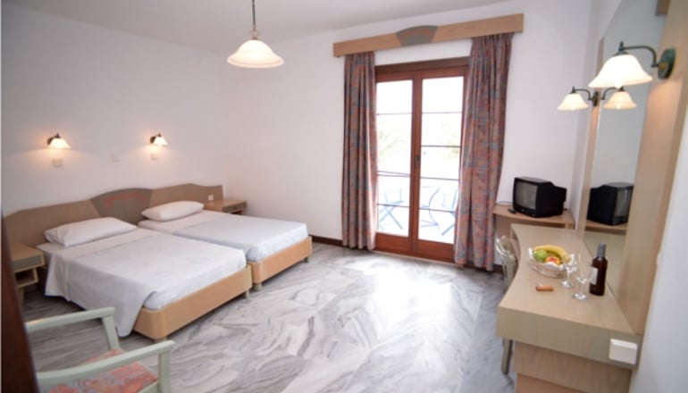 4* PORTO PAROS HOTEL VILLAS & AQUAPARK