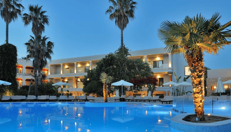 4* Apollon Hotel
