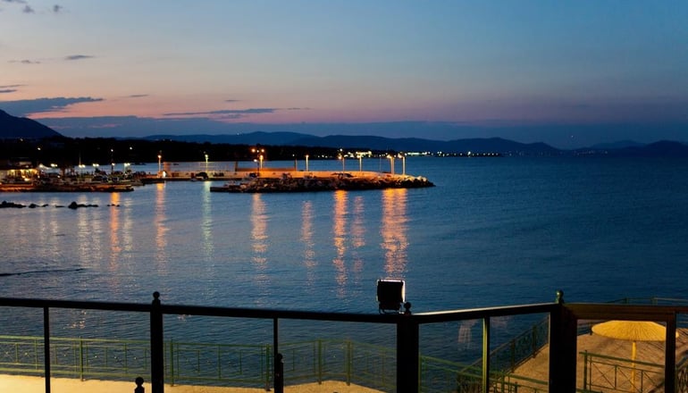 4* Ramada Attica Riviera