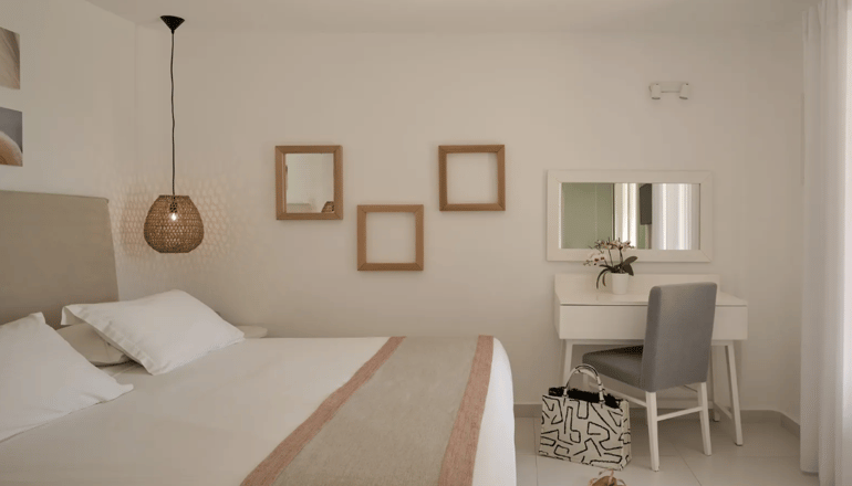 4* Argo Hotel - Πλατύς Γιαλός, Μύκονος