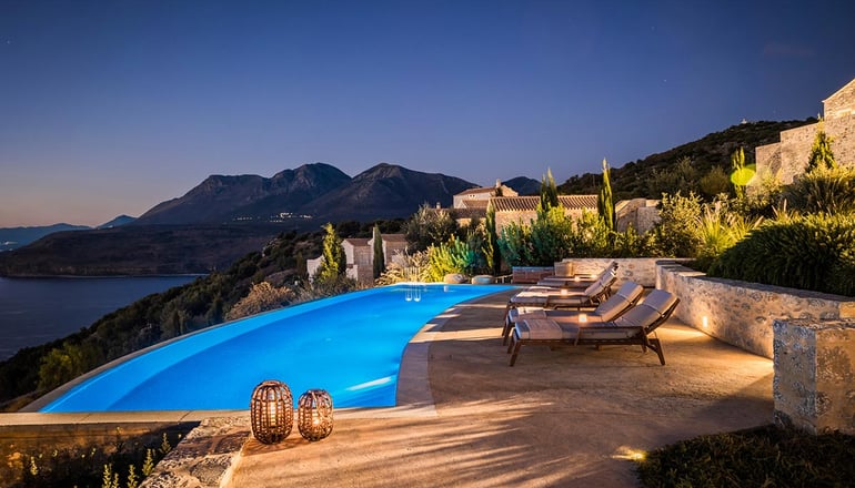 4* Aria Estate Suites & Spa - Μάνη