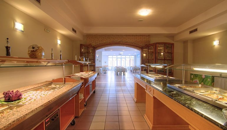 4* Arion Palace Hotel