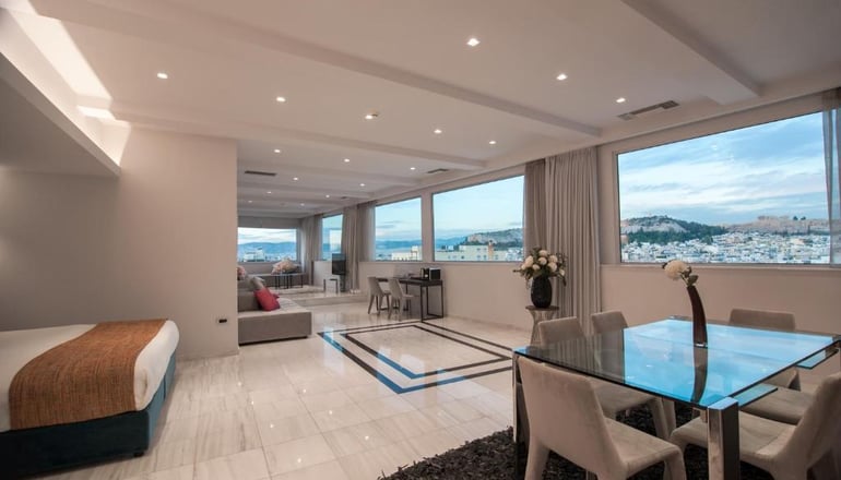 4* Athenaeum Grand hotel