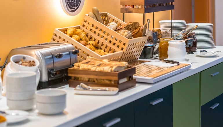 4* Ibis Styles Athens Routes