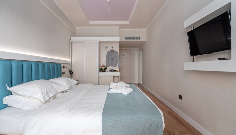 4* Athens Cypria Hotel