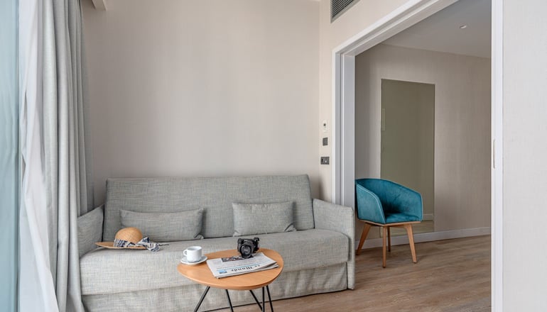 4* Athens Cypria Hotel