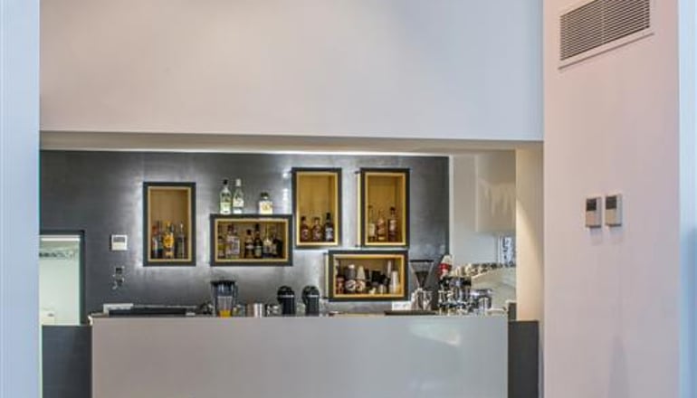 4* Athens Cypria Hotel