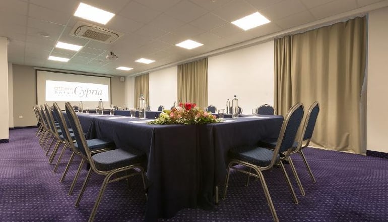 4* Athens Cypria Hotel