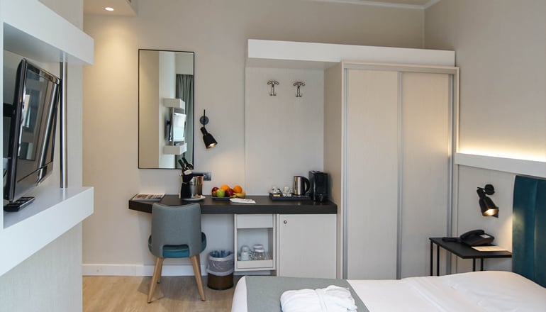 4* Athens Cypria Hotel