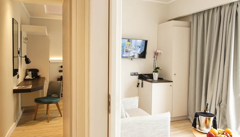 4* Athens Cypria Hotel