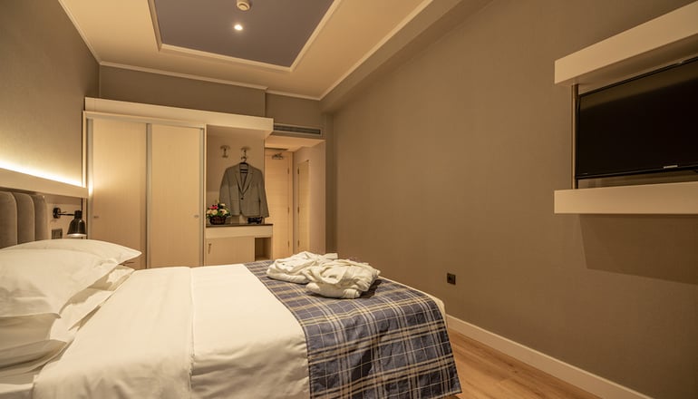 4* Athens Cypria Hotel