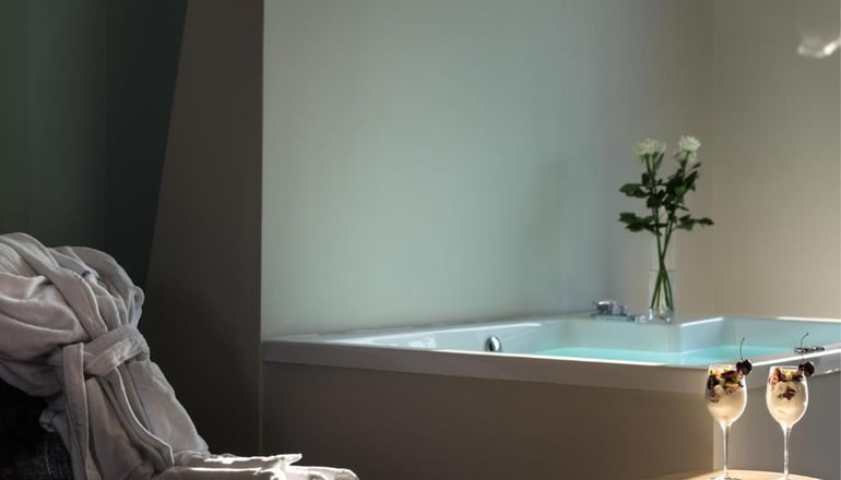 4* Athens One Smart Hotel