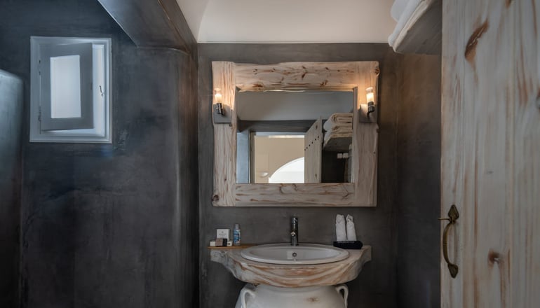 4* Athermi Suites - Μεγαλοχώρι, Σαντορίνη