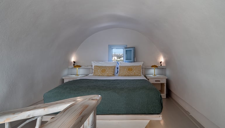 4* Athermi Suites - Μεγαλοχώρι, Σαντορίνη