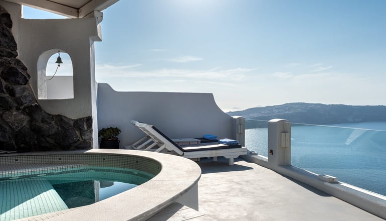 4* Athermi Suites - Μεγαλοχώρι, Σαντορίνη