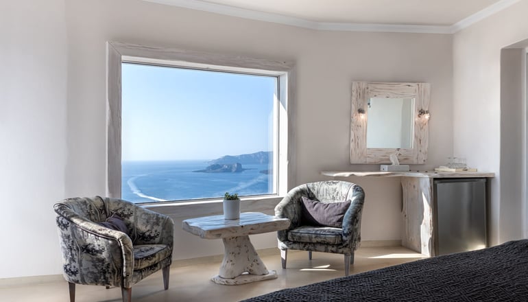 4* Athermi Suites - Μεγαλοχώρι, Σαντορίνη