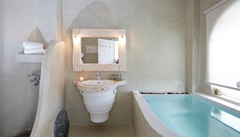 4* Athermi Suites - Μεγαλοχώρι, Σαντορίνη