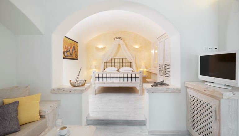4* Athermi Suites - Μεγαλοχώρι, Σαντορίνη