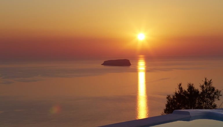 4* Athermi Suites - Μεγαλοχώρι, Σαντορίνη