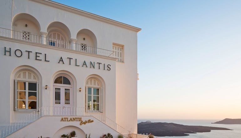 4* Atlantis Hotel Santorini