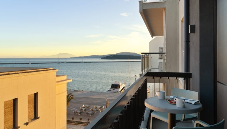4* Azur Volos - Βόλος
