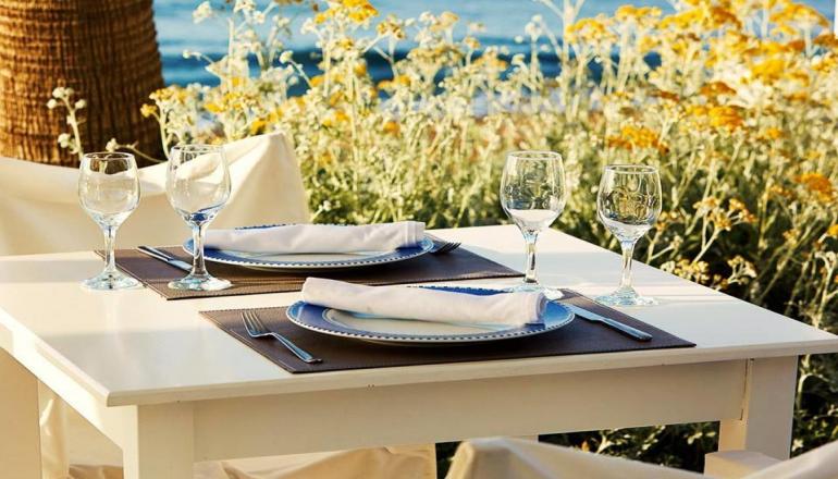 Petradi Beach Lounge Hotel