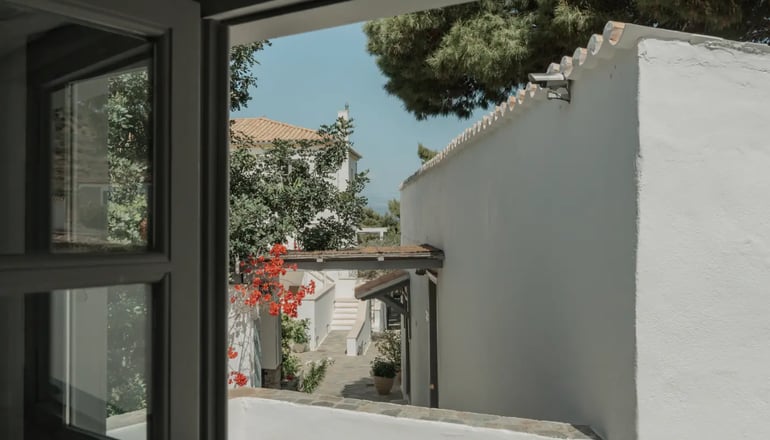 4* Bellevalia - Ύδρα