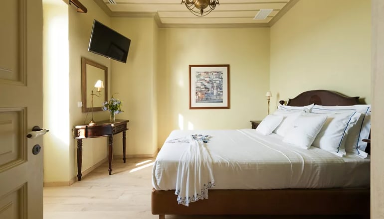 4* Bellevalia - Ύδρα